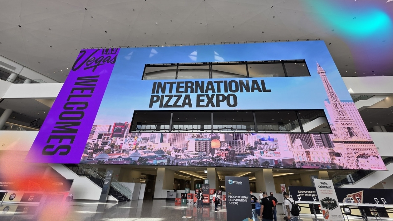 Las Vegas Trade show booth rentals at International Pizza Expo 2026 with pizza equipment and foodservice exhibits