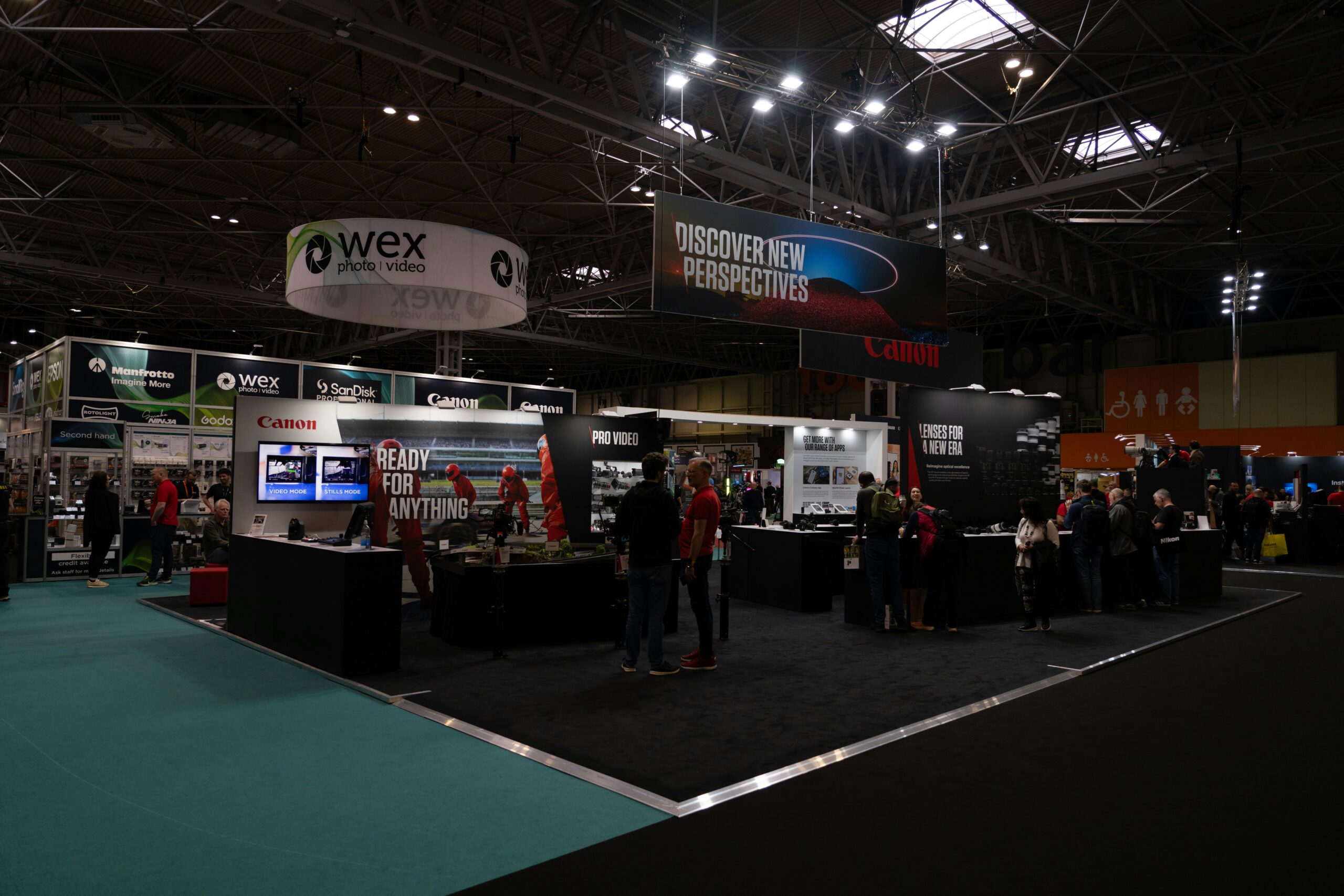 Convention Booths: Types, Sizes, Costs, and How to Choose Image Convention Booths: Types, Sizes, Costs, and How to Choose Image