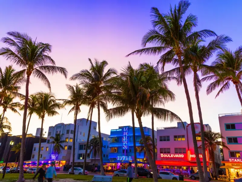 33.jpg Miami Beach Convention Center exhibitor tips